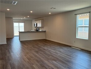 2455 Tapatio Dr in Bullhead City, AZ - Building Photo - Building Photo
