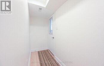 3980 Midhurst Ln in Mississauga, ON - Building Photo - Building Photo