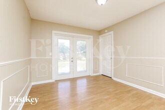 240 Donegal Ave in Lake Mary, FL - Foto de edificio - Building Photo