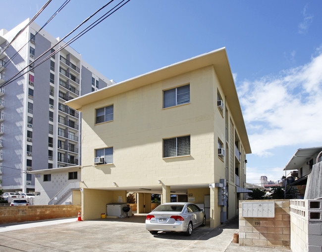 736 Alder St in Honolulu, HI - Foto de edificio - Building Photo