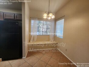 930 N Mesa Dr in Mesa, AZ - Building Photo - Building Photo