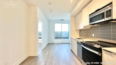 1350 Ellesmere Rd in Toronto, ON - Building Photo - Building Photo