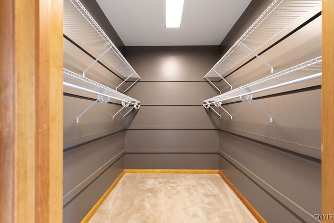 property at 3293 Greenleafe Dr