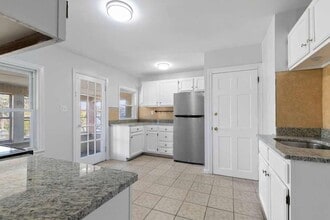 32 Park Rd in Brockton, MA - Building Photo - Building Photo