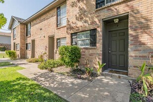 7604 Chapin Rd in Fort Worth, TX - Building Photo