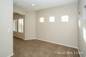 7630 Riva Ridge St in Las Vegas, NV - Building Photo - Building Photo