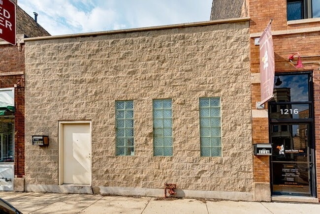 property at 1218 W Grand Ave