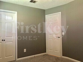 10812 Carrington Ct in Jacksonville, FL - Building Photo - Building Photo