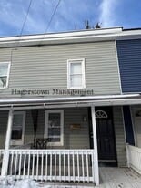 128 Clarkson Ave in Hagerstown, MD - Building Photo