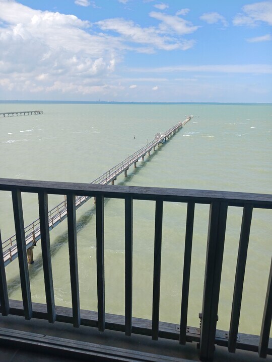 4334 Ocean Dr, Unit Catalina condos in Corpus Christi, TX - Building Photo