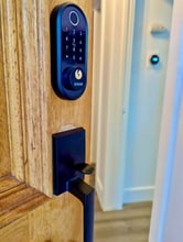 19036 Plummer St in Los Angeles, CA - Building Photo - Building Photo