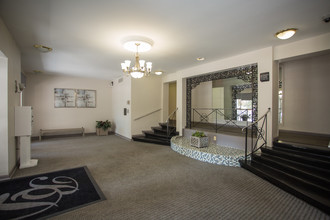Barbizon-Dalton Apartments in Silver Spring, MD - Foto de edificio - Lobby