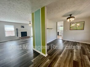 5723 Kingstree Dr in Fayetteville, NC - Building Photo - Building Photo