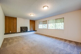 340-342-342 NW North St in Pullman, WA - Building Photo - Building Photo