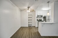 Palm Lake Apartment Homes photo'