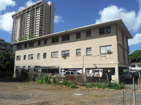 427 Kalaimoku St Apartments