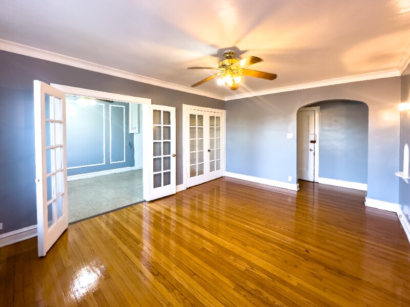 1553 W 83rd St in Chicago, IL - Building Photo