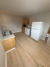 6209 E 12th St in Indianapolis, IN - Building Photo - Building Photo