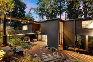 1919 Killarney Way in Bellevue, WA - Building Photo