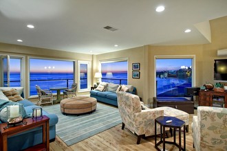 Main Beach Estate in Laguna Beach, CA - Building Photo - Interior Photo