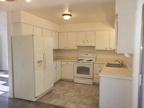 6580 Fern St in Reno, NV - Building Photo - Building Photo