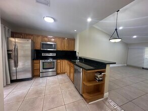 3939 NE 5th Ave in Boca Raton, FL - Building Photo - Building Photo