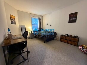 486 Massachusetts Ave, Unit 1 in Boston, MA - Building Photo - Building Photo