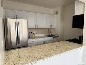 459 Central Ave in Brooklyn, NY - Foto de edificio - Building Photo