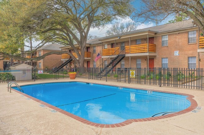Hidden Park Apartments