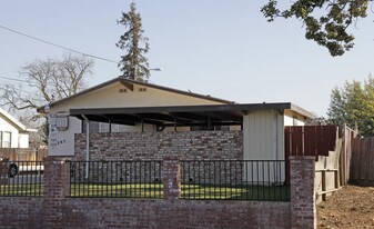 283 Cherry Way in Hayward, CA - Building Photo