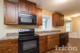 2807 Alamo Pl in Snellville, GA - Building Photo - Building Photo