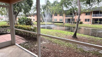 760 SE 2nd Ave in Deerfield Beach, FL - Building Photo - Building Photo