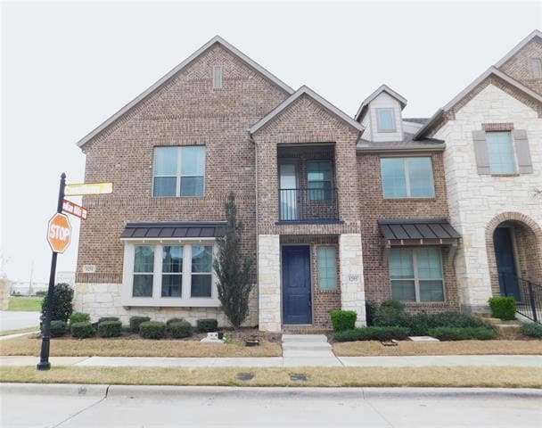 property at 1255 Casselberry Dr