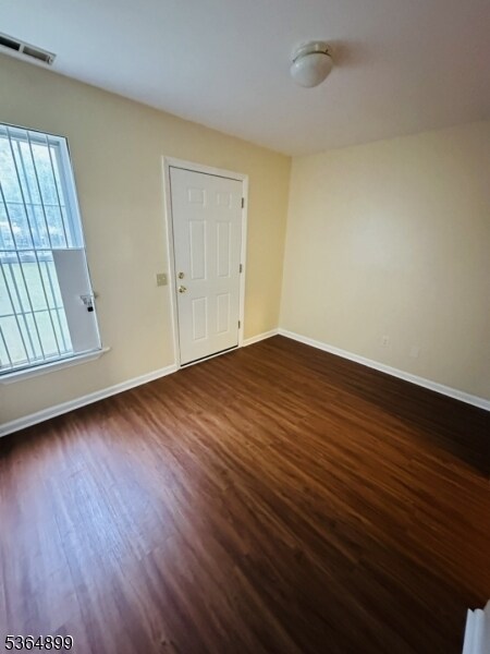 16 Kent St in Newark, NJ - Building Photo - Building Photo