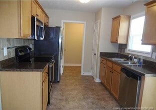 203 Gertie Ct in Raeford, NC - Building Photo - Building Photo