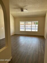 10111 W Colter St in Glendale, AZ - Building Photo - Building Photo