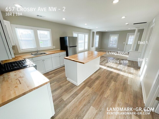 657 Crosby St NW in Grand Rapids, MI - Building Photo - Building Photo