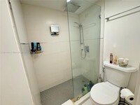 1542 Washington Ave, Unit 1035 in Miami Beach, FL - Building Photo - Building Photo