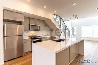 2002 E 7th St in Austin, TX - Foto de edificio - Building Photo