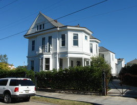 1215 Jackson Ave in New Orleans, LA - Building Photo