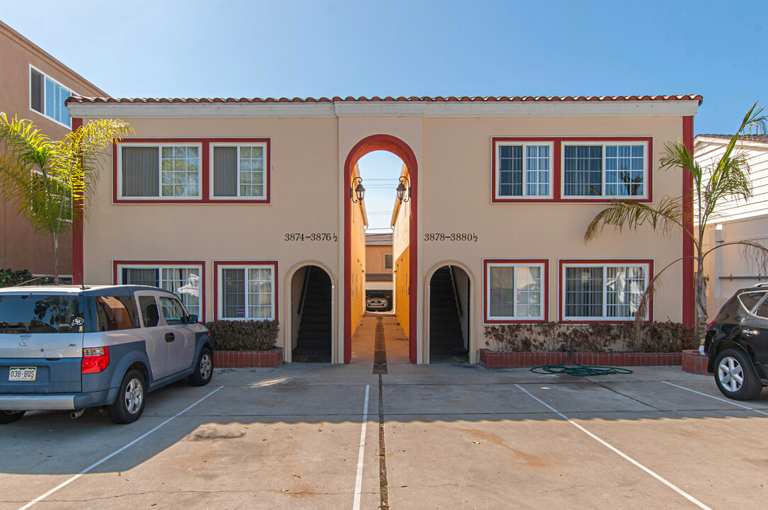 3880.5 Haines St in San Diego, CA - Foto de edificio