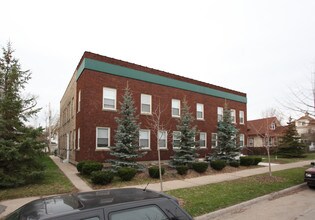 1018 in Minneapolis, MN - Building Photo - Building Photo