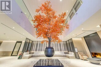 4015 The Exchange in Mississauga, ON - Building Photo - Building Photo