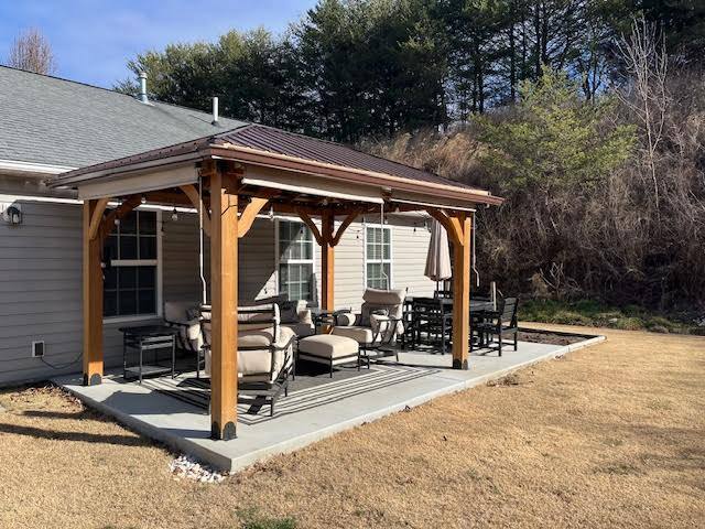 134 Brookstone Ct in Hendersonville, NC - Building Photo - Building Photo