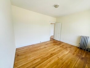 1699 Cambridge St, Unit 5 in Cambridge, MA - Building Photo - Building Photo