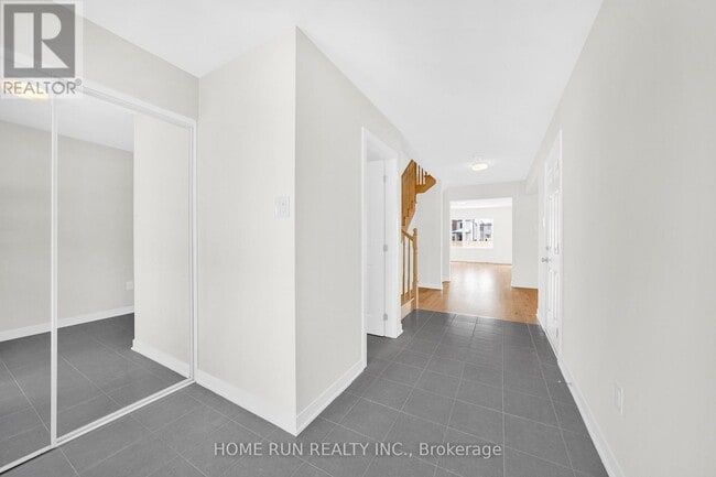 124 Tonic Cres in Ottawa, ON - Building Photo - Building Photo