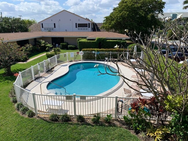 property at 3208 SE 11th St