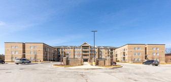 Glengrove on the Park in Whitchurch-Stouffville, ON - Building Photo