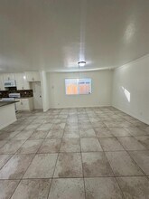 440 N Homsy Ave in Fresno, CA - Building Photo - Building Photo