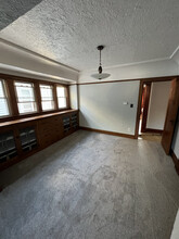3223 S Springfield Ave in Milwaukee, WI - Building Photo - Building Photo